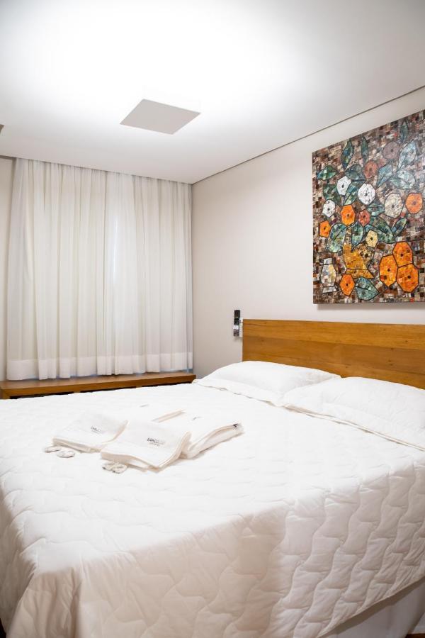 טיראדנטס Espaco 250 - Apto Mobiliado, 3 Quartos, Sendo Uma Suite, Banheiro Social, Cozinha Completa, Sala De Estar, Ar Condicionado, Tv E Internet מראה חיצוני תמונה