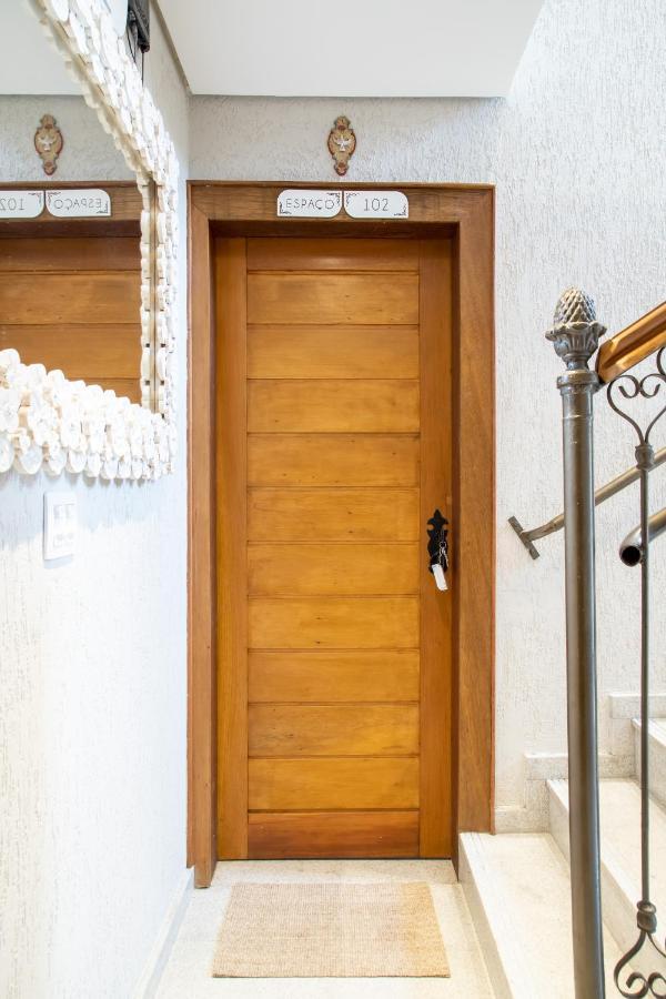 טיראדנטס Espaco 250 - Apto Mobiliado, 3 Quartos, Sendo Uma Suite, Banheiro Social, Cozinha Completa, Sala De Estar, Ar Condicionado, Tv E Internet מראה חיצוני תמונה