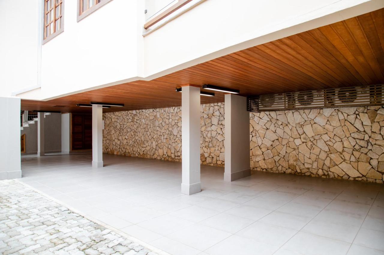 טיראדנטס Espaco 250 - Apto Mobiliado, 3 Quartos, Sendo Uma Suite, Banheiro Social, Cozinha Completa, Sala De Estar, Ar Condicionado, Tv E Internet מראה חיצוני תמונה